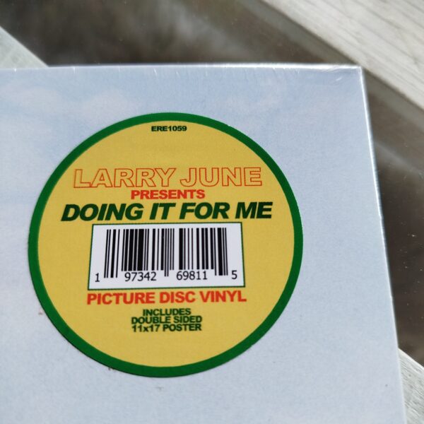 Larry June - Doing It For Me (LP) – Bild 3